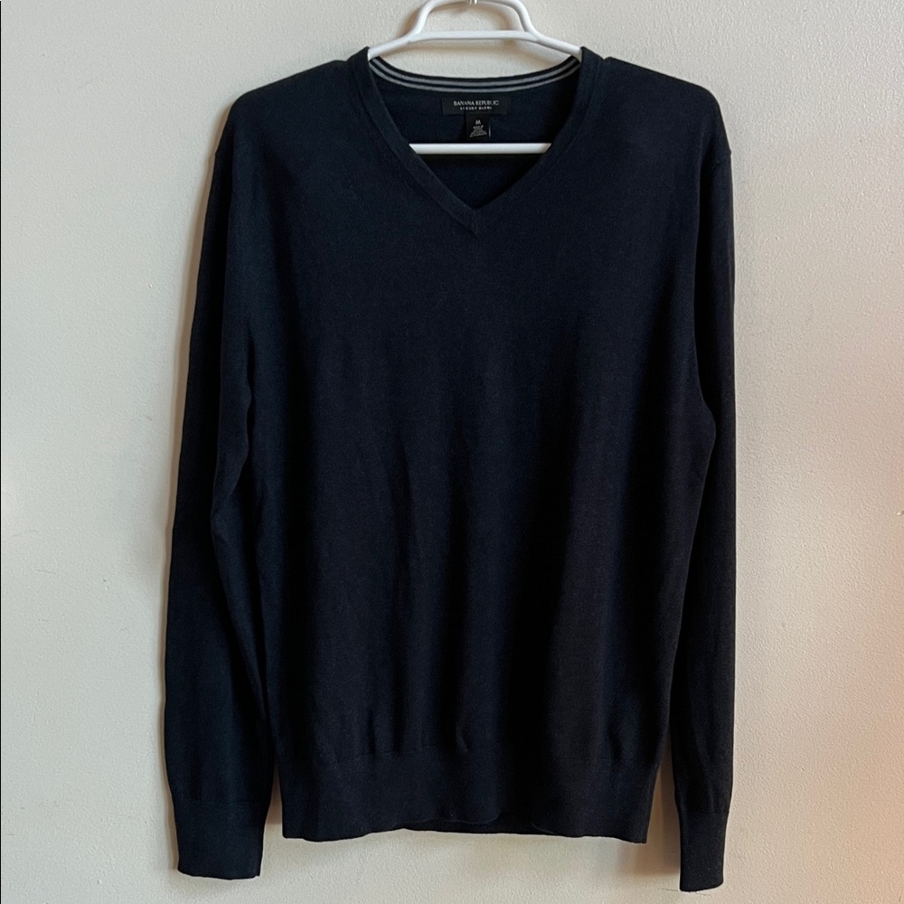 Banana Republic silk cashmere blend men’s dark blue V-Neck Sweater